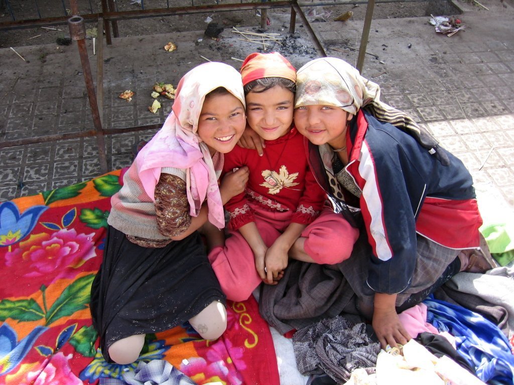 Uyghur girls at a Khotan Market