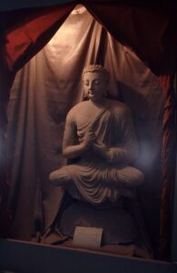 Kabul Museum, Seated Buddha sculpture, photo by Françoise Foliot, 1974-1975, Creative Commons Attribution-Share Alike 4.0 International license